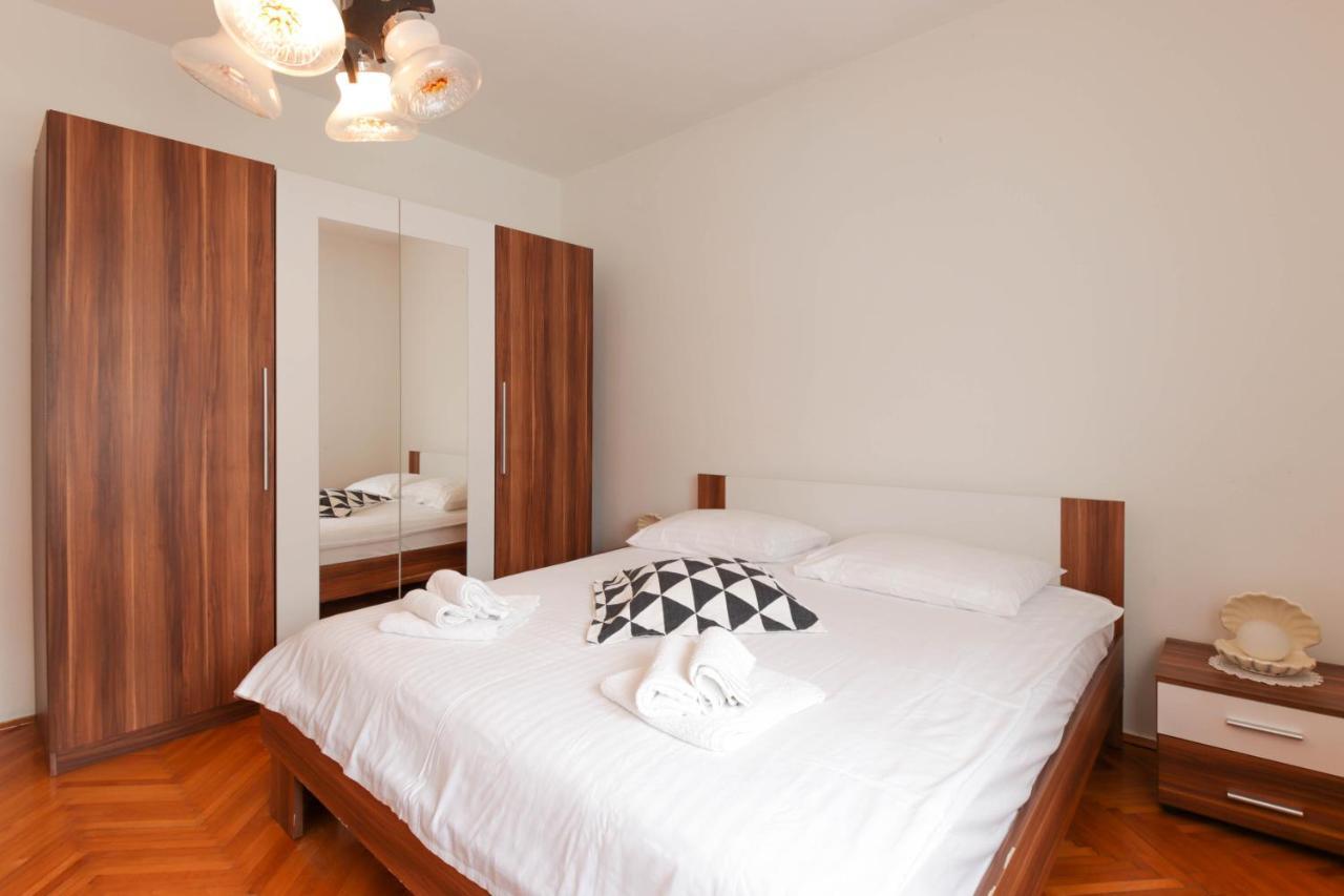 Ivanov Apartament *